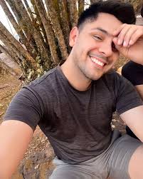 Hugo S.